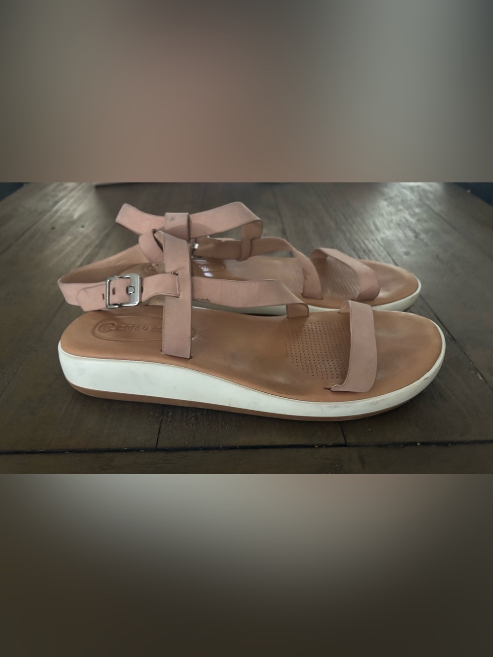 Corso Como flat leather sandals